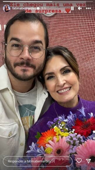 Fátima Bernardes é pega de surpresa pelo seu amado Túlio Gadêlha - Foto Reprodução Fátima Bernardes é pega de surpresa pelo seu amado Túlio Gadêlha - Foto Reprodução
