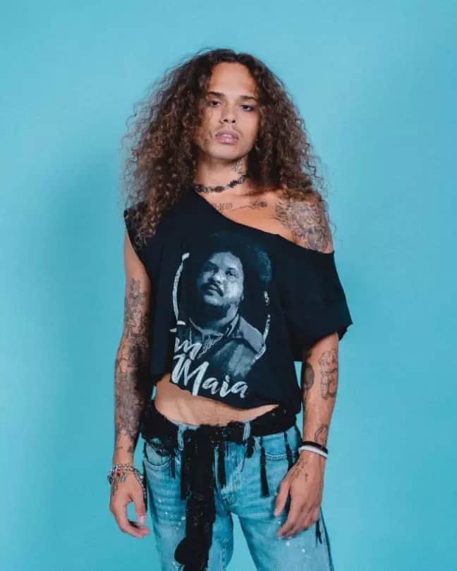 Perfil de fofocas no instagram afirma que o cantor Vitão e filho do cantor Leonardo estão tendo um caso amoroso as escondidas - Foto Reprodução Perfil de fofocas no instagram afirma que o cantor Vitão e filho do cantor Leonardo estão tendo um caso amoroso as escondidas - Foto Reprodução
