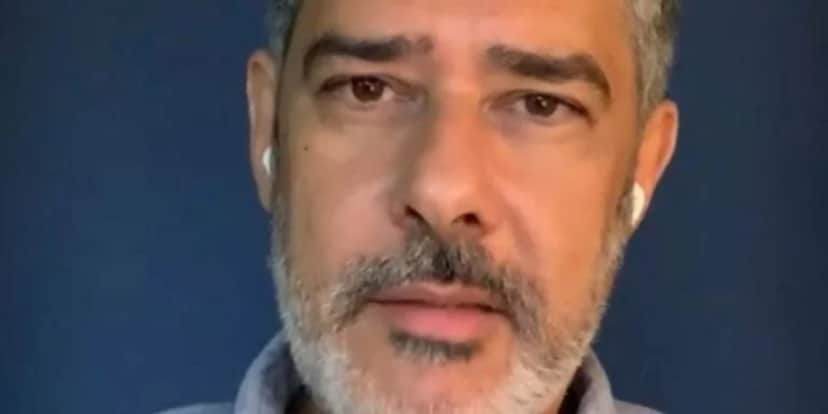 William Bonner se emocionou e quase foi às lágrimas - Foto: Reprodução William Bonner se emocionou e quase foi às lágrimas - Foto: Reprodução