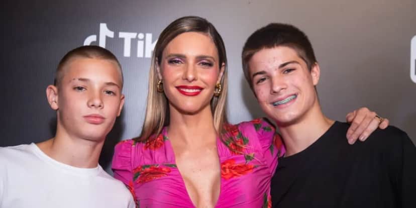 A apresentadora Fernanda Lima com os filhos João e Francisco A apresentadora Fernanda Lima com os filhos João e Francisco