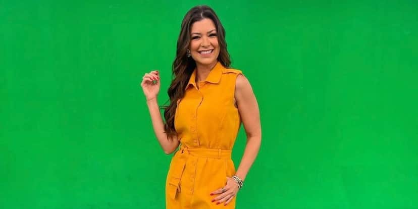 Amanda Françozo foi braço direito de Silvio Santos no SBT Amanda Françozo foi braço direito de Silvio Santos no SBT