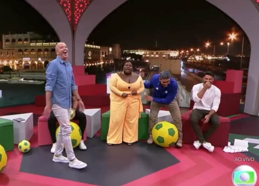 Jojo Toddynho fex Alex Escobar, Adnet e Cauã Reymond caírem na gargalhada ao falar sobre Neto na Globo Jojo Toddynho fex Alex Escobar, Adnet e Cauã Reymond caírem na gargalhada ao falar sobre Neto na Globo
