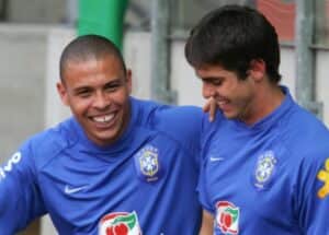 Ronaldo Fenômeno e Kaká no auge da carreira (Foto: Reprodução / Internet) Ronaldo Fenômeno e Kaká no auge da carreira (Foto: Reprodução / Internet)