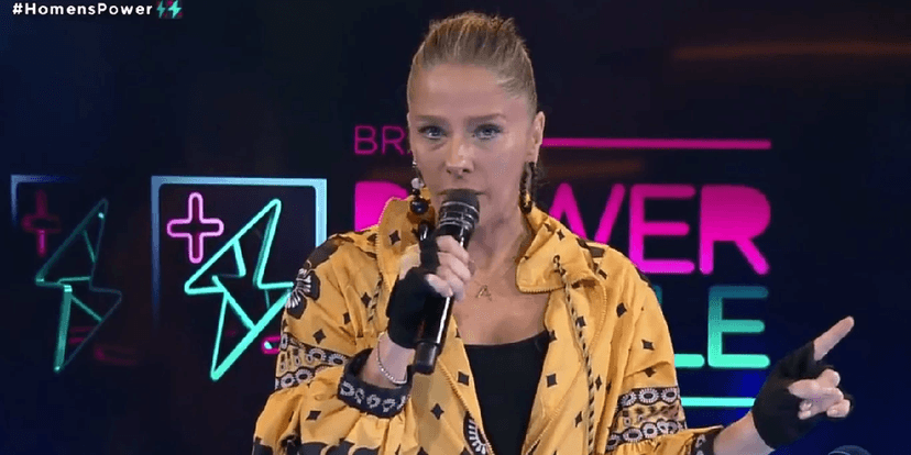 Adriane Galisteu sob comando do 'Power Couple' (Foto: Divulgação) Adriane Galisteu sob comando do 'Power Couple' (Foto: Divulgação)