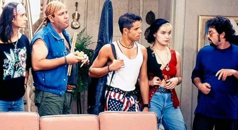 A personagem da novela participava de uma banda e contava com o saudoso Irving São Paulo, também falecido A personagem da novela participava de uma banda e contava com o saudoso Irving São Paulo, também falecido