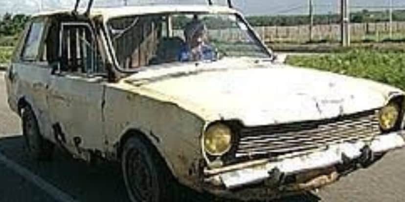 Assim era o Ford Belina antes de ser reformado pelo Lata Velha (Reprodução: Globo) Assim era o Ford Belina antes de ser reformado pelo Lata Velha (Reprodução: Globo)