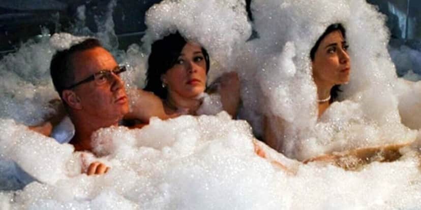 Luiz Fernando Guimarães, Claudia Raia e Fernanda Torres em cena de "Os Normais" (Foto Reprodução/Globo) Luiz Fernando Guimarães, Claudia Raia e Fernanda Torres em cena de "Os Normais" (Foto Reprodução/Globo)
