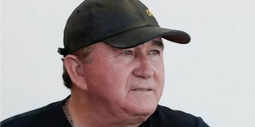 Aos 71 anos, chega a difícil notícia para Amado Batista e situação é decretada ao cantor - Foto Reprodução Aos 71 anos, chega a difícil notícia para Amado Batista e situação é decretada ao cantor - Foto Reprodução