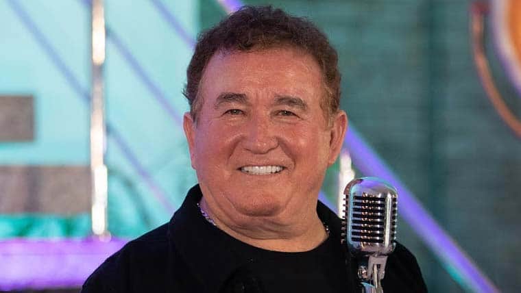 Aos 71 anos, chega a difícil notícia para Amado Batista e situação é decretada ao cantor - Foto Reprodução Aos 71 anos, chega a difícil notícia para Amado Batista e situação é decretada ao cantor - Foto Reprodução