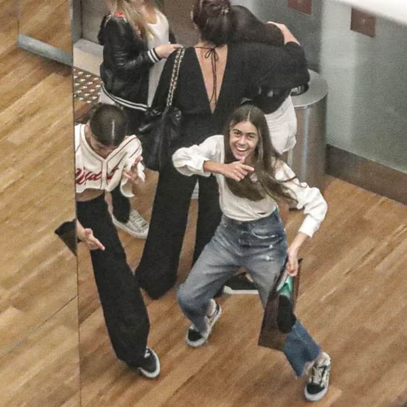 Filhas gêmeas de Giovanna Antonelli interagindo com a câmera (Reprodução) Filhas gêmeas de Giovanna Antonelli interagindo com a câmera (Reprodução)