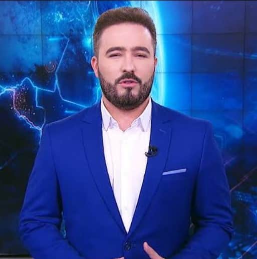 Felipe Malta substitiuiu Dudu Camargo em sua ausência n oSBT Felipe Malta substitiuiu Dudu Camargo em sua ausência n oSBT