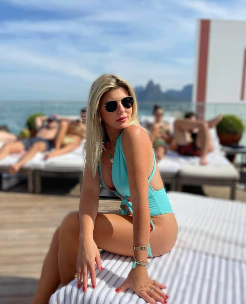 Íris Stefanelli, mais de 20 anos pós o BBB da Globo, está mudada e fotos impressionam (Reprodução - instagram da modelo) Íris Stefanelli, mais de 20 anos pós o BBB da Globo, está mudada e fotos impressionam (Reprodução - instagram da modelo)
