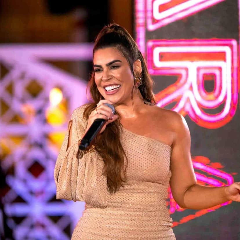 Naiara Azevedo rejeitada no BBB, sertaneja ganha este valor por um único show e prova verdade - Foto Reprodução Naiara Azevedo rejeitada no BBB, sertaneja ganha este valor por um único show e prova verdade - Foto Reprodução