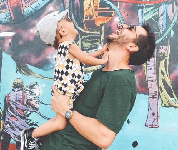 Os filhos dos famosos Sandy e Júnior sempre encantam a web quando surgem em cliques raros - Foto Reprodução Os filhos dos famosos Sandy e Júnior sempre encantam a web quando surgem em cliques raros - Foto Reprodução