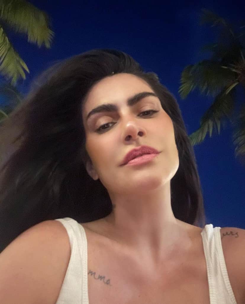 Cleo, filha de Glória Pires e Fábio jr, impressiona com beleza em fotos (Reprodução - instagram) Cleo, filha de Glória Pires e Fábio jr, impressiona com beleza em fotos (Reprodução - instagram)