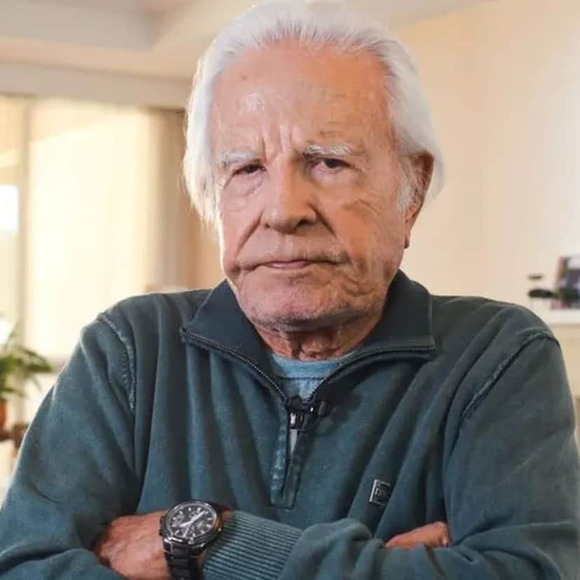 Cid Moreira é ex-âncora do Jornal Nacional da Globo e deixou um legado imenso (Reprodução - Instagram) Cid Moreira é ex-âncora do Jornal Nacional da Globo e deixou um legado imenso (Reprodução - Instagram)
