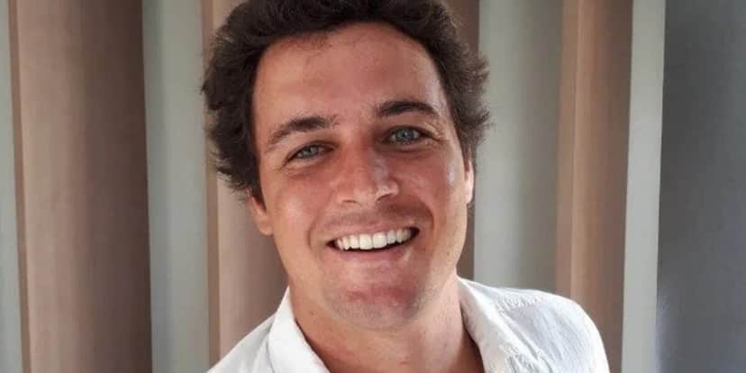 Felipe Dylon hoje está extremamente diferente e segue uma profissão bem oposta (Foto Reprodução/Internet) Felipe Dylon hoje está extremamente diferente e segue uma profissão bem oposta (Foto Reprodução/Internet)