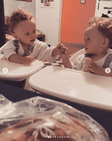 O famoso ator Emílio Dantas, expõe cliques raros dos seus filhos gêmeos, e sem dúvidas eles são os bebês mais lindos do Brasil - Foto Reprodução O famoso ator Emílio Dantas, expõe cliques raros dos seus filhos gêmeos, e sem dúvidas eles são os bebês mais lindos do Brasil - Foto Reprodução