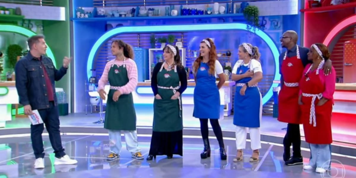 Vitão, Mayana Neiva, Mumuzinho e suas mãe em "Minha Mãe Cozinha Melhor Que a Sua" (Foto: Reprodução/TV Globo) Vitão, Mayana Neiva, Mumuzinho e suas mãe em "Minha Mãe Cozinha Melhor Que a Sua" (Foto: Reprodução/TV Globo)