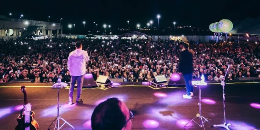 A dupla sempre enche todos os locais onde fazem seus shows, arrastando multidões por todo o país (Reprodução: Instagram) A dupla sempre enche todos os locais onde fazem seus shows, arrastando multidões por todo o país (Reprodução: Instagram)