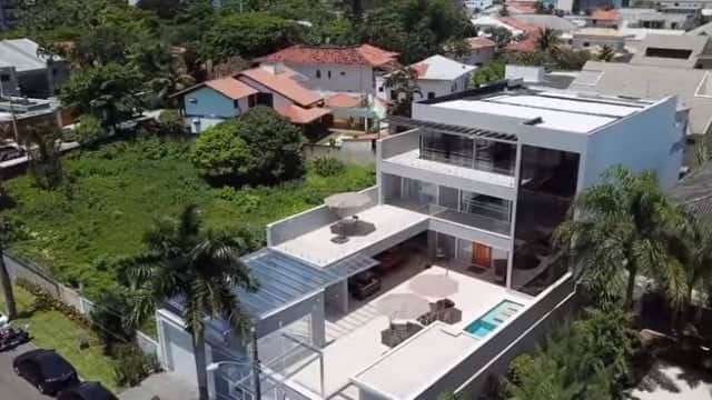 A mansão de Gabigol,ex da irmã de Neymar, no Rio de Janeiro - Foto Reprodução YouTube A mansão de Gabigol,ex da irmã de Neymar, no Rio de Janeiro - Foto Reprodução YouTube