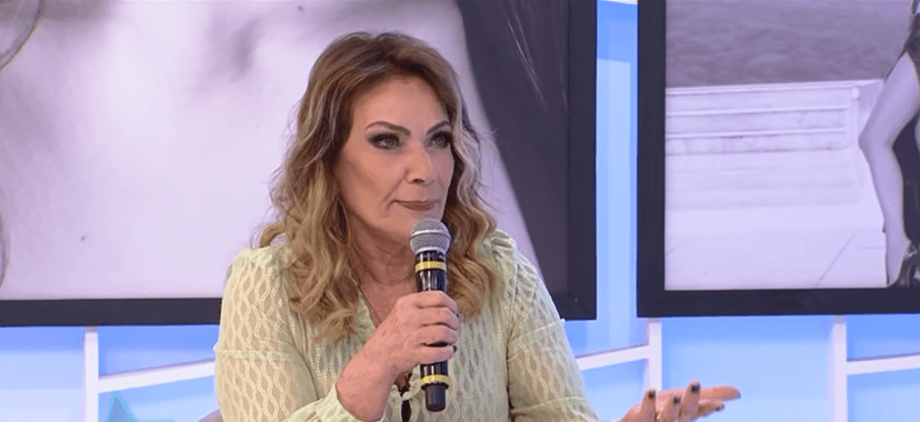 Lucimara Parisi no programa "Sensacional" da RedeTv (Foto Reprodução/Youtube) Lucimara Parisi no programa "Sensacional" da RedeTv (Foto Reprodução/Youtube)