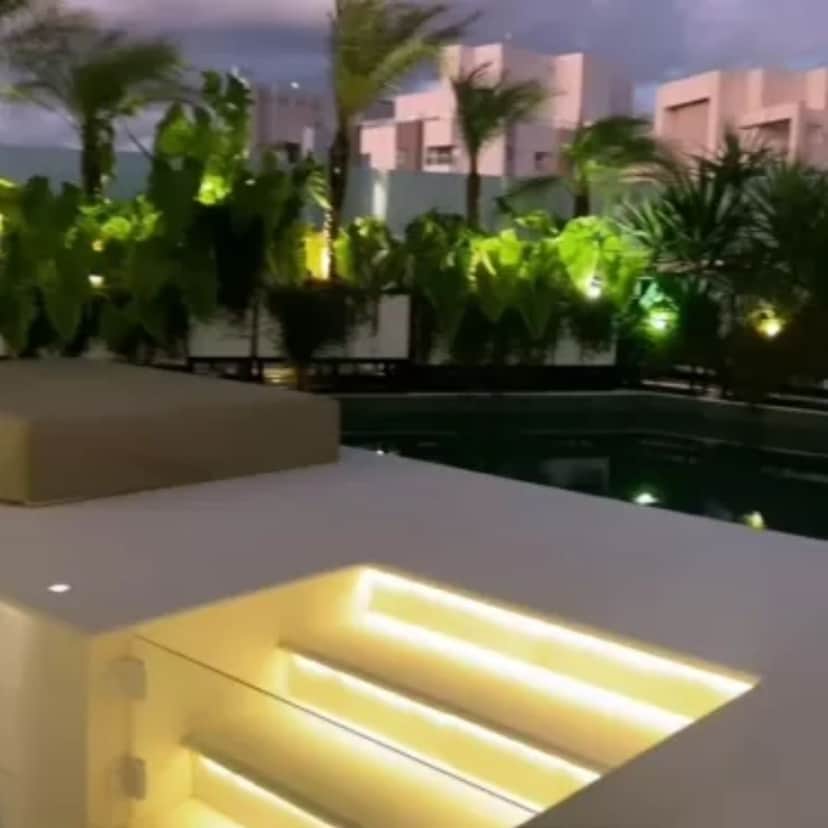 Graciele Lacerda e Zezé Di Camargo mostraram detalhes da mansão (Reprodução - Instagram) Graciele Lacerda e Zezé Di Camargo mostraram detalhes da mansão (Reprodução - Instagram)
