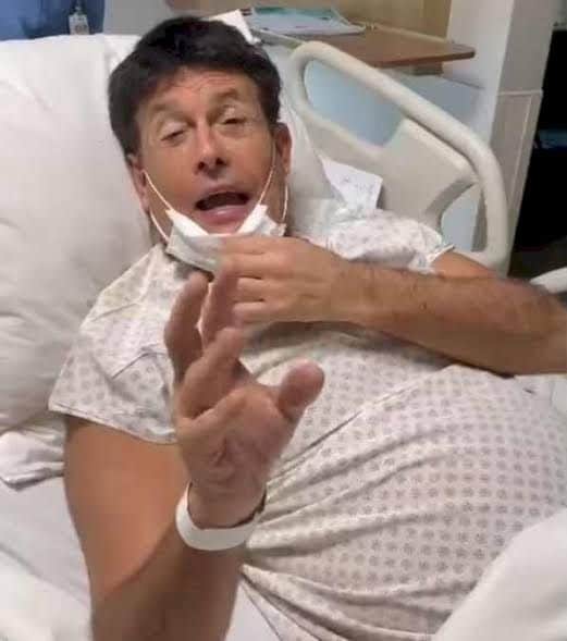 Hoje Em Dia noticia estado de saúde de Sérgio Mallandro e confirma cirurgia Enfrentando muitas dores - Foto Reprodução Hoje Em Dia noticia estado de saúde de Sérgio Mallandro e confirma cirurgia Enfrentando muitas dores - Foto Reprodução