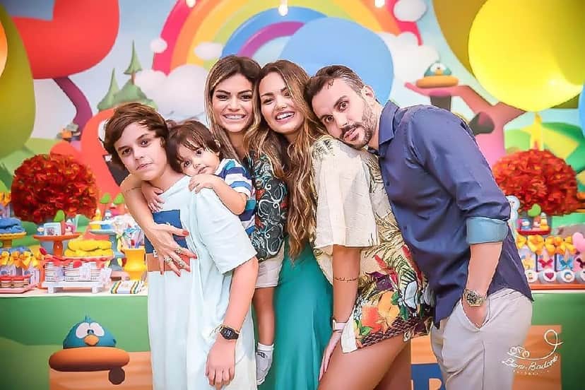Kelly Key ao lado da família (Foto: Reprodução/ Instagram) Kelly Key ao lado da família (Foto: Reprodução/ Instagram)