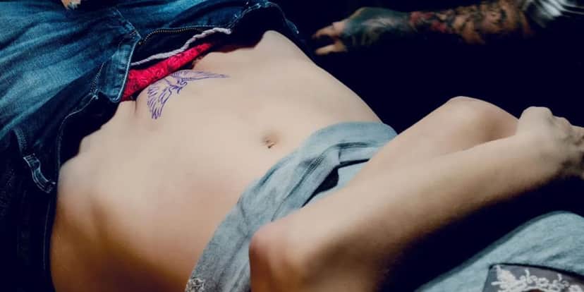 Luiza Ambiel mostra em suas redes, as fotos da sua tatuagem íntima (Foto: Cauê Garcia I CG) Luiza Ambiel mostra em suas redes, as fotos da sua tatuagem íntima (Foto: Cauê Garcia I CG)