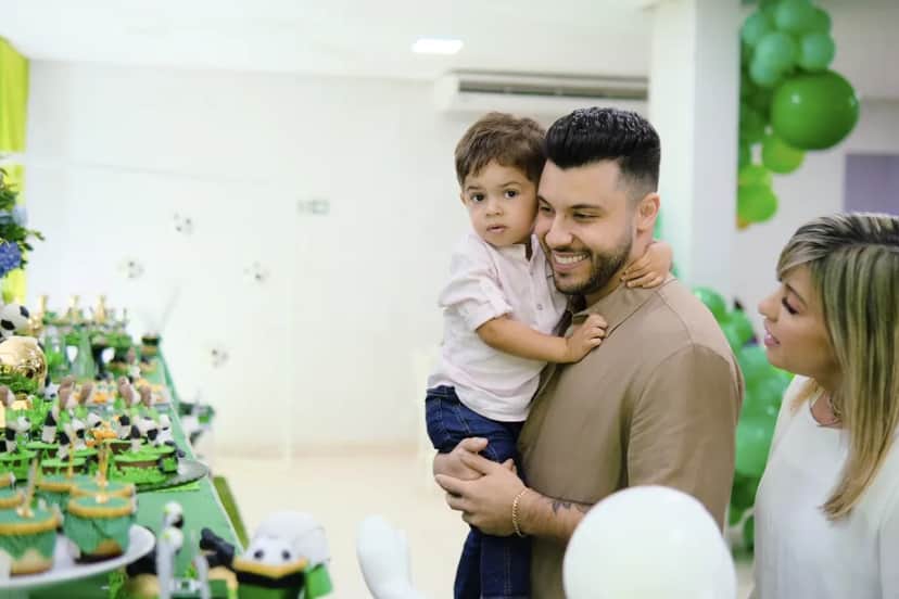 Os filhos dos sertanejos Marília Mendonça, Cristiano Araújo e Aleksandro são as crianças mais lindas e fotos provam - Foto: Instagram Os filhos dos sertanejos Marília Mendonça, Cristiano Araújo e Aleksandro são as crianças mais lindas e fotos provam - Foto: Instagram