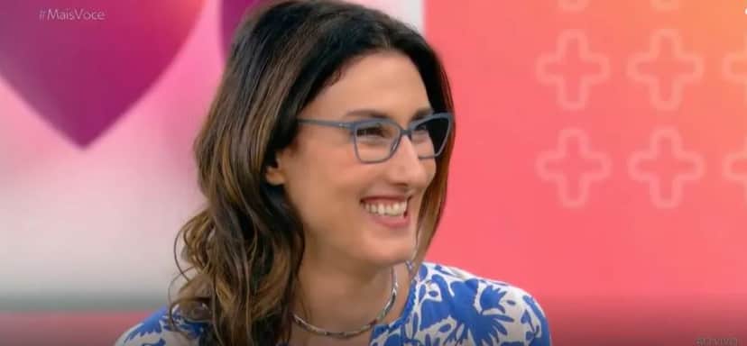 Paola Carosella foi ao encontro de Ana Maria Braga pisando em ovos, e tomou todo o cuidado para não desagradar à veterana da Globo - Foto Reprodução Mais Você, da Globo Paola Carosella foi ao encontro de Ana Maria Braga pisando em ovos, e tomou todo o cuidado para não desagradar à veterana da Globo - Foto Reprodução Mais Você, da Globo