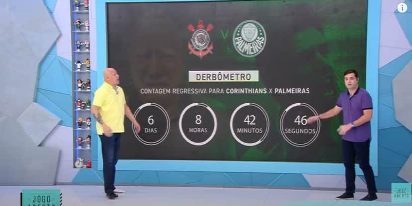 Quando Ronaldo Giovaneli chegou próximo ao telão, Chico Garcia voltou ao seu lugar na atração (Reprodução: Jogo Aberto/ Band) Quando Ronaldo Giovaneli chegou próximo ao telão, Chico Garcia voltou ao seu lugar na atração (Reprodução: Jogo Aberto/ Band)