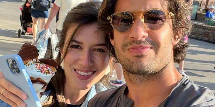 Rebeca Abravanel expõe foto de cartas que encontrou encaminhadas para Alexandre Pato (Foto: Reprodução / Instagram) Rebeca Abravanel expõe foto de cartas que encontrou encaminhadas para Alexandre Pato (Foto: Reprodução / Instagram)