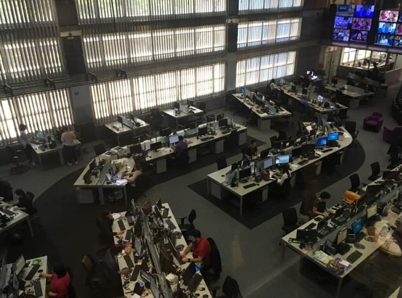 Redação da Globo em São Paulo teria regras rigidas para as vestimentas dos repórteres Redação da Globo em São Paulo teria regras rigidas para as vestimentas dos repórteres