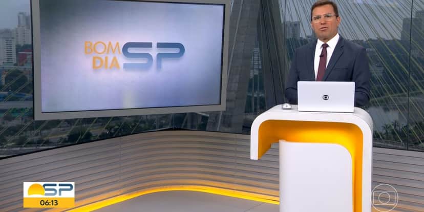 Rodrigo Bocardi retornou aos estúdios do BDSP após quase 2 semanas (Reprodução: Bom Dia SP/ Globo) Rodrigo Bocardi retornou aos estúdios do BDSP após quase 2 semanas (Reprodução: Bom Dia SP/ Globo)