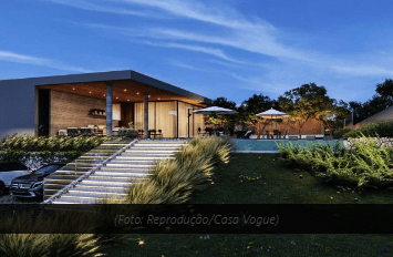 Mansão de Wanessa Camargo é cercada de muito verde à pedido da própria cantora (Foto: Casa Vogue) Mansão de Wanessa Camargo é cercada de muito verde à pedido da própria cantora (Foto: Casa Vogue)