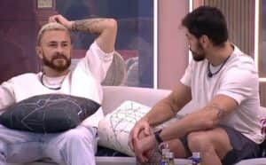 Fred Desimpedidos e Antônio Cara de Sapato no BBB23; atletas estão magoados um com o outro (Foto: Reprodução / Globoplay) Fred Desimpedidos e Antônio Cara de Sapato no BBB23; atletas estão magoados um com o outro (Foto: Reprodução / Globoplay)