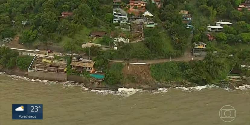 Chuvas destruíram regiões do litoral de São Paulo (Foto: Reprodução/TV Globo) Chuvas destruíram regiões do litoral de São Paulo (Foto: Reprodução/TV Globo)