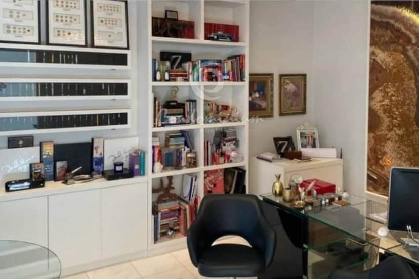 A mansão do cantor Zé Neto, da dupla com Cristiano, é tão luxuosa, que sem dúvidas, é uma das mais lindas do Brasil - Foto Reprodução Internet A mansão do cantor Zé Neto, da dupla com Cristiano, é tão luxuosa, que sem dúvidas, é uma das mais lindas do Brasil - Foto Reprodução Internet