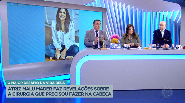 Fabíola Reipert, Gottino e Lombardi na bancada de "A Hora da Venenosa" trouxeram o caso da atriz Malu Mader (Foto Reprodução/Twitter) Fabíola Reipert, Gottino e Lombardi na bancada de "A Hora da Venenosa" trouxeram o caso da atriz Malu Mader (Foto Reprodução/Twitter)