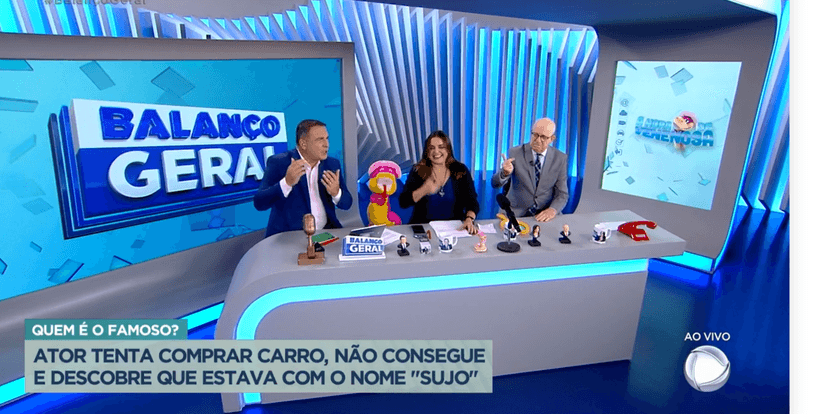 Fabíola Reipert entrega caso de galã de "Travessia" novela da Globo, que não consegue comprar veículo por estar com nome sujo (Foto Reprodução/PlayPlus) Fabíola Reipert entrega caso de galã de "Travessia" novela da Globo, que não consegue comprar veículo por estar com nome sujo (Foto Reprodução/PlayPlus)