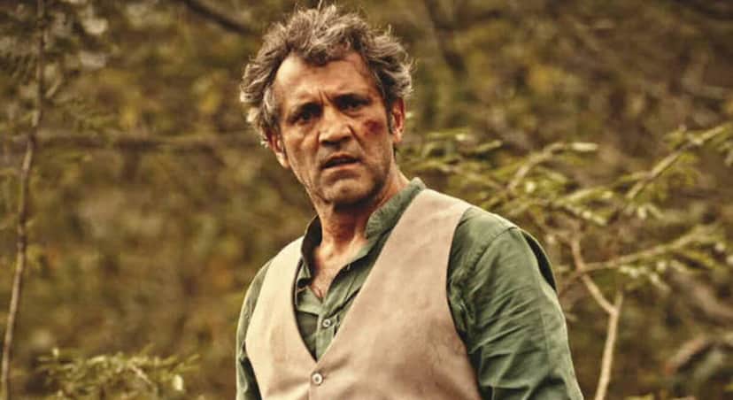 Domingos Montagner protagonizava com seu personagem "Santo dos Anjos" em "Velho Chico" da Globo em 2016 (Foto Reprodução/Internet) Domingos Montagner protagonizava com seu personagem "Santo dos Anjos" em "Velho Chico" da Globo em 2016 (Foto Reprodução/Internet)