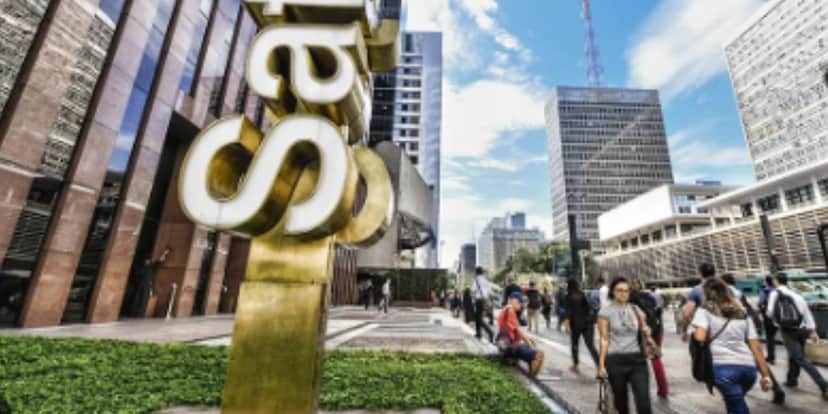 Banco Safra faz demissão em massa causa alvoroço e preocupação em clientes - Foto Reprodução Banco Safra faz demissão em massa causa alvoroço e preocupação em clientes - Foto Reprodução