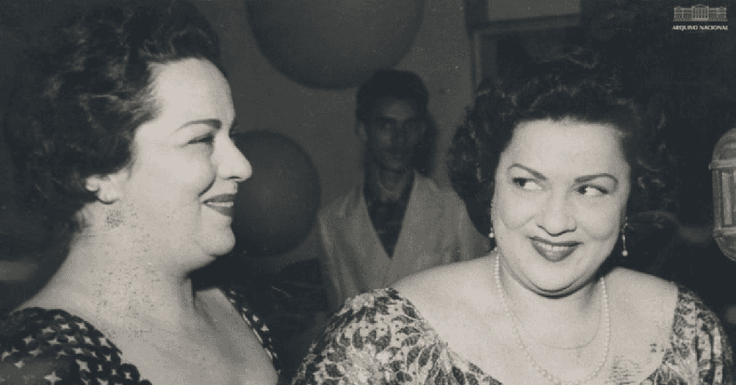 A dupla famosa das rádios, Linda e Dircinha Batista (Foto: Reprodução/ Internet) A dupla famosa das rádios, Linda e Dircinha Batista (Foto: Reprodução/ Internet)