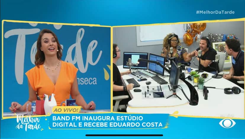 No programa Melhor da Tarde, na Band, Catia Fonseca pega Eduardo Costa de surpresa e faz famoso abrir o jogo sobre intimidade - Foto Reprodução Band No programa Melhor da Tarde, na Band, Catia Fonseca pega Eduardo Costa de surpresa e faz famoso abrir o jogo sobre intimidade - Foto Reprodução Band