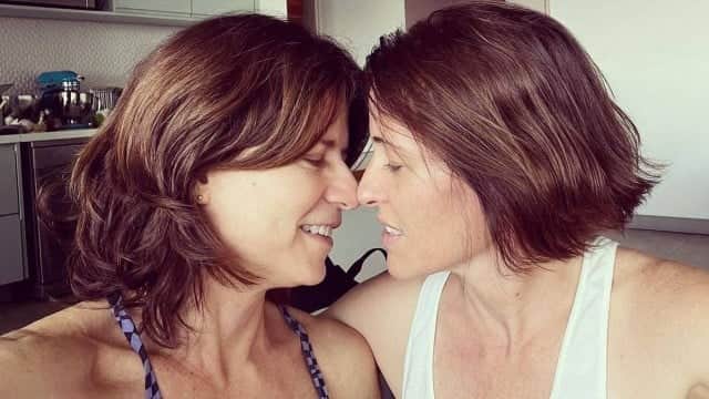 Vera Zimmermann, atriz da Globo e a mulher, a diretora Luciana Ramanzini - Foto Reprodução Instagram Vera Zimmermann, atriz da Globo e a mulher, a diretora Luciana Ramanzini - Foto Reprodução Instagram