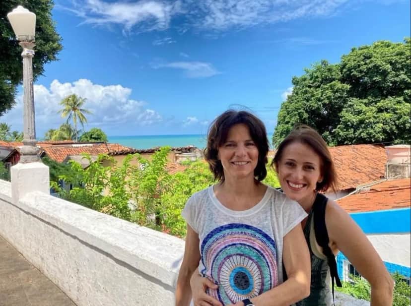 Vera Zimmermann e a mulher, a diretora Luciana Ramanzini - Foto Reprodução Instagram Vera Zimmermann e a mulher, a diretora Luciana Ramanzini - Foto Reprodução Instagram