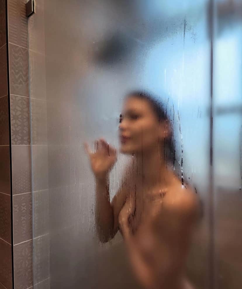 Vitória Strada, atriz da Globo, completamente nua em foto no banho - Foto Reprodução Instagram Vitória Strada, atriz da Globo, completamente nua em foto no banho - Foto Reprodução Instagram