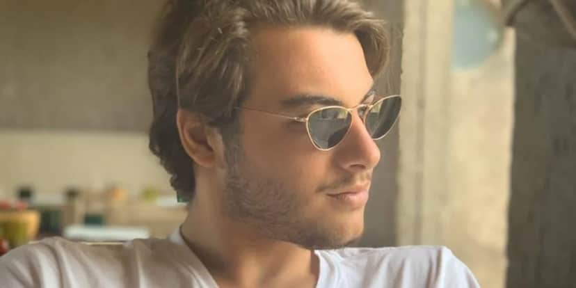 Felipe Poeta tem beleza de cair o queixo e impressiona o Brasil (Foto Reprodução/Capricho) Felipe Poeta tem beleza de cair o queixo e impressiona o Brasil (Foto Reprodução/Capricho)